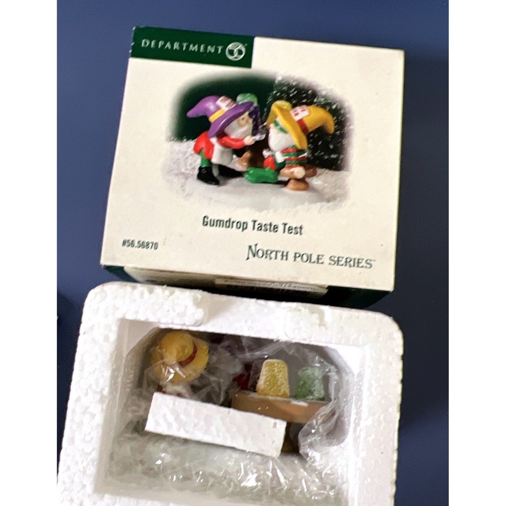 2904 Department 56 North Pole Series "Gumdrop Taste Test" #56870 Heritage Elves‎